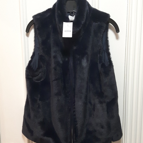 NWT Jcrew faux fur vest - Picture 1 of 5